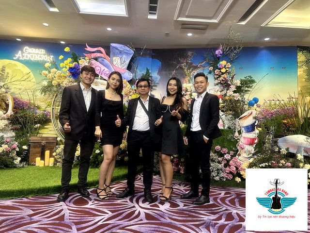 Tiệc Sinh Nhật và Kỷ Niệm Ngày Cưới tại Time Square Tower