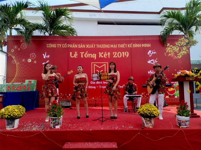 Ban Nhạc Flamenco Tumbadora Tất Niên Công Ty Thiết Kế Bình Minh 002