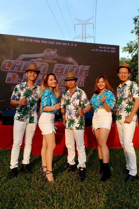 Ban Nhạc Tumbadora Tan Nien Cong Ty R E P Bio Tech 002