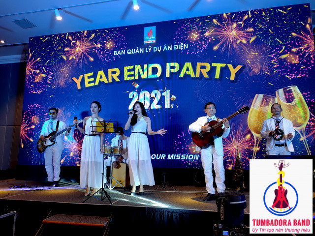 PETRO VN POWER PROJECT YEAR END PARTY 2021 TUMBADORA FLAMENCO BAND 004