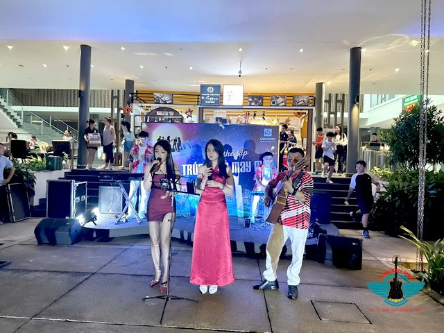 FLAMENCO TUMBADORA BIỂU DIỄN ĐÊM GALA POOL PARTY TẠI GAMUDA LAND