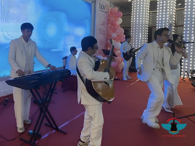 Upfoto p4l6EtE02MivAuf5jFc7WmmeokVXINKNcpiiPlXRTcAgV Original